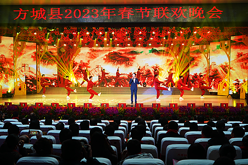 晚會(huì)演出現(xiàn)場(chǎng)1    張棟察 攝影 - 復(fù)件(4)_副本.jpg