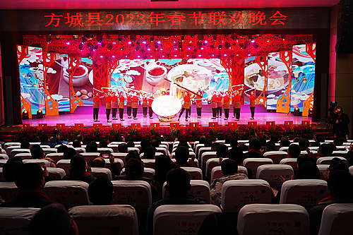 晚會(huì)演出現(xiàn)場(chǎng)2    張棟察 攝影 - 復(fù)件(4)_副本.jpg