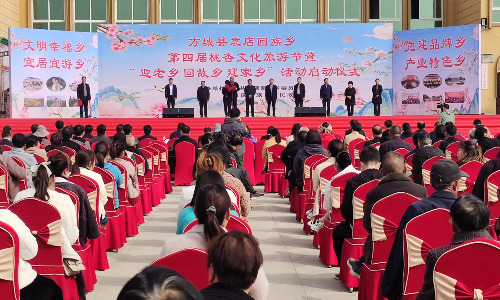 活動(dòng)現(xiàn)場(chǎng)2  張棟察攝.jpeg