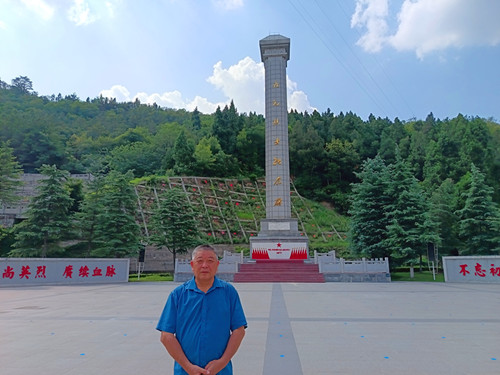 2025年7月15日四川省廣元市利州區(qū)雪峰街道辦事處漫天嶺路1號廣元市烈士陵園_副本.jpg